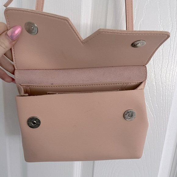 Dusty Rose Faux Leather Crossbody Purse - Picture 3 of 5